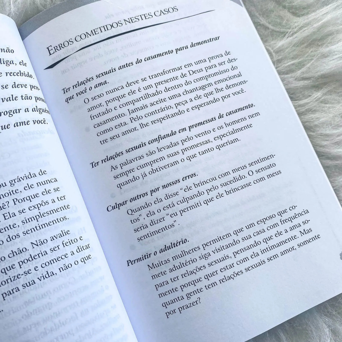 Os 30 Erros que as Mulheres Cometem e Como Evitá-los | Guia para Felicidade Feminina e Famílias Felizes
